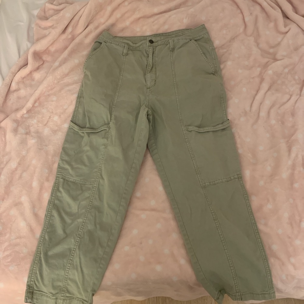 Baggy Green Cargo Pants
